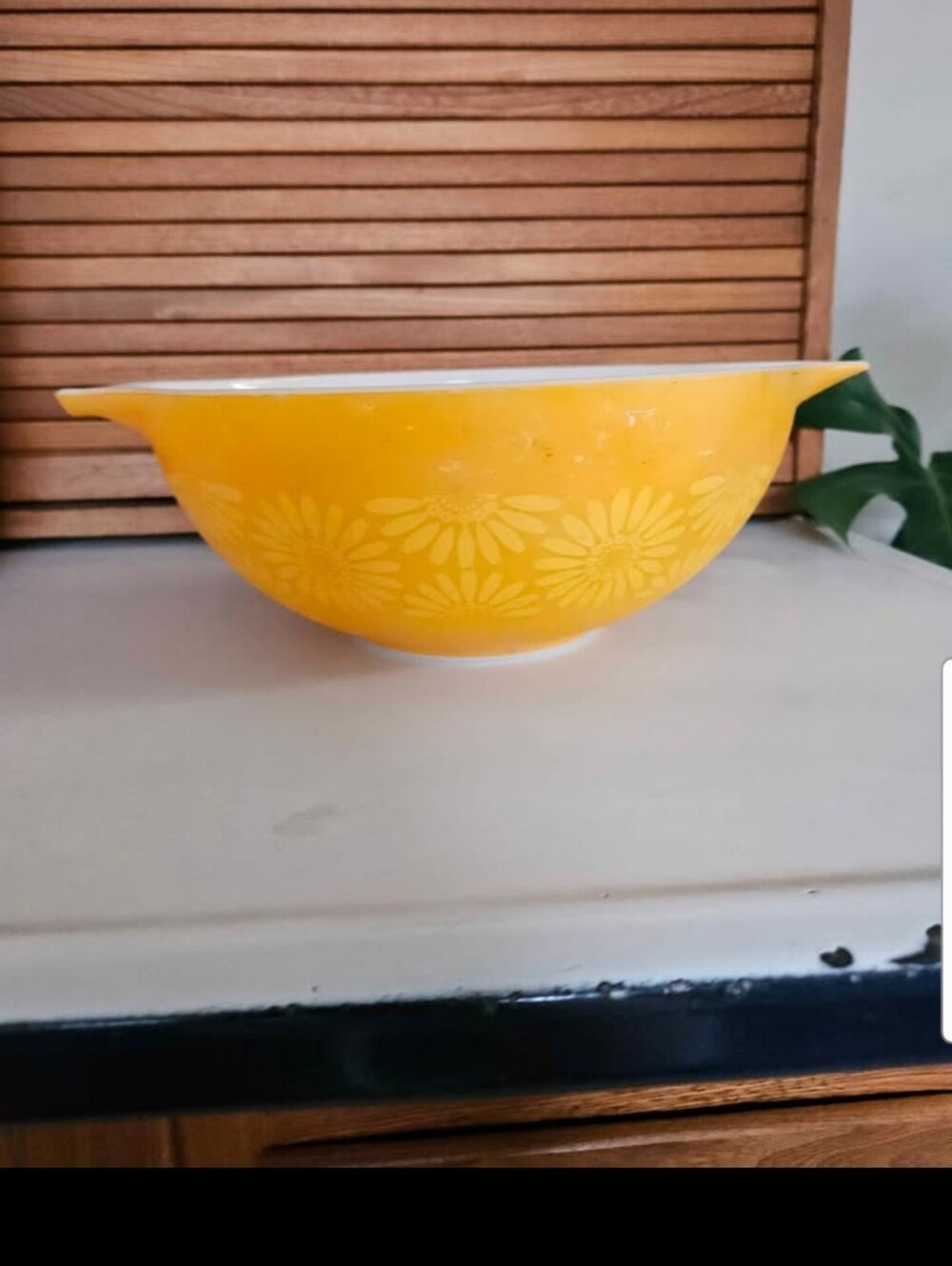 VTG PYREX 4qt "Daisy" Cinderella Bowl